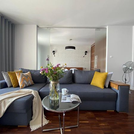 Aravel Suites Wrocław Extérieur photo