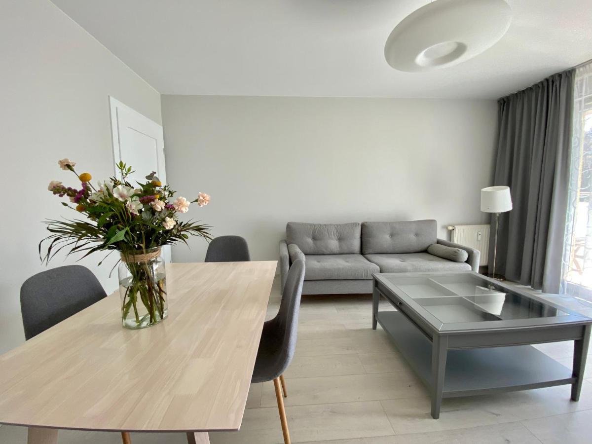 Aravel Suites Wrocław Extérieur photo